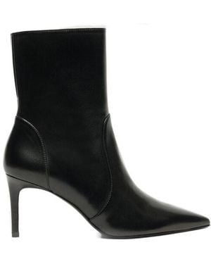Stuart Weitzman Pointed Ankle Boots - Black
