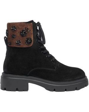 Stuart Weitzman Hudson Lace-Up Bootie - Black