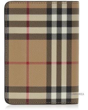 Burberry Check Passport Wallet - Green