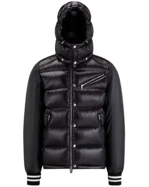 Moncler Vercors Logo Patch Short Down Jacket - Black