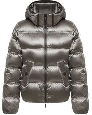 Moncler Sensation Short Down Jacket - Gray