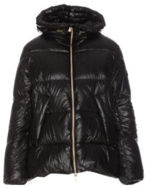 Tatras Lightweight Hooded Jacket - Black