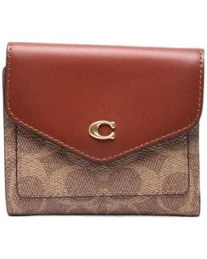 COACH Wyn Logo Plaque Small Wallet - Red