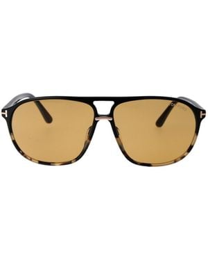 Tom Ford Eyewear Ft1026 Aviator Sunglasses - Metallic