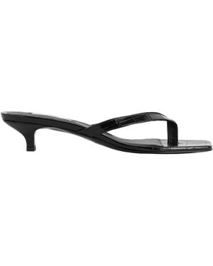 TOTEME Totême Embossed Flip Flops - White