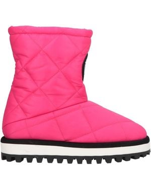 Dolce & Gabbana Thick-Soled Round-Toe Ankle Boots - Pink