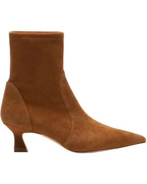 Stuart Weitzman Vinnie Bootie 50 - Brown