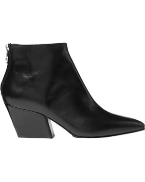 Aeyde Solid Color Leather Ankle Boots - Black