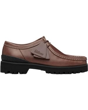 Clarks Wallabee Yukoner Derby Shoes - Brown