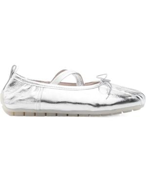 Simone Rocha Cross-Strap Bow Flats - White