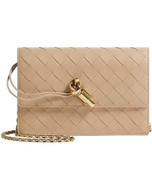 Bottega Veneta Andiamo Pouch On Chain - Natural