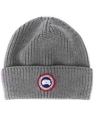 Canada Goose Logo Patch Knitted Beanie - Grey