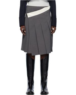 Low Classic Pleated Zipper Skirt in Black | Lyst
