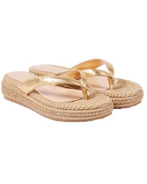 Gianvito Rossi Versatile Casual Flip Flops - Pink