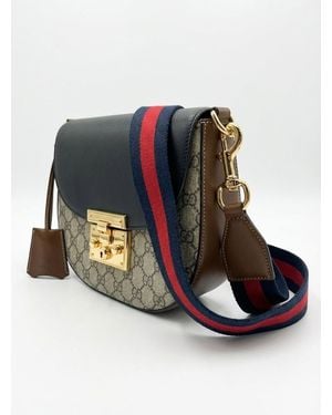 Gucci Gg Supreme Shoulder Bag - White