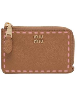 Miu Miu Logo-Lettering Zipped Wallet - Brown