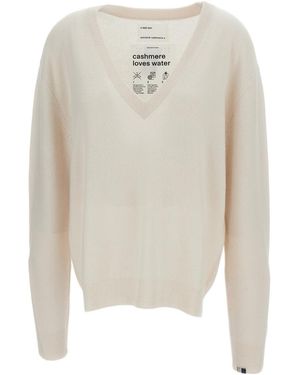Extreme Cashmere Long-Sleeved V-Neck Jumper - White