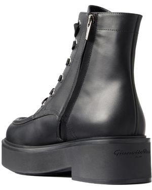 Gianvito Rossi Leather Ankle Boots - Black