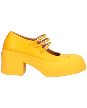 Marni Round-Toe High Heels - Yellow