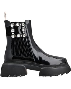 Roger Vivier Buckle Embellished Ankle Boots - Black