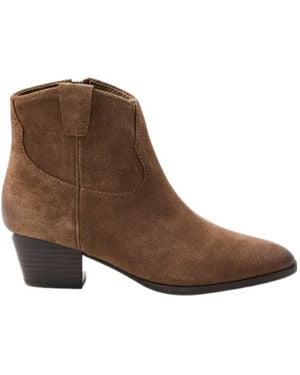 Ash Pointed Ankle Boots - Brown