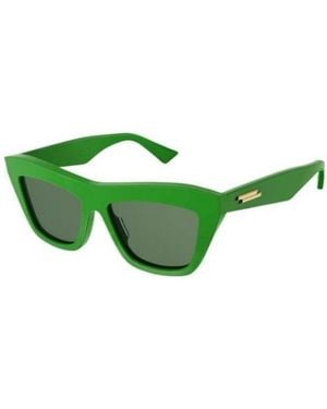 Bottega Veneta Eyewear Cat-Eye Frame Sunglasses - Green