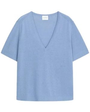 Closed V-Neck Short-Sleeve Knitted Top - Blue