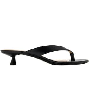 Stuart Weitzman Round-Toe Flip-Flops High-Heeled Sandals - White