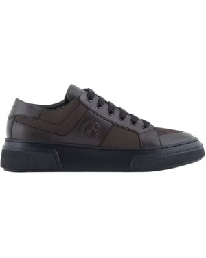 Giorgio Armani Logo Embossed Lace-Up Trainers - Black