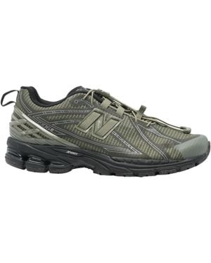 New Balance 1906R Sneakers - Gray