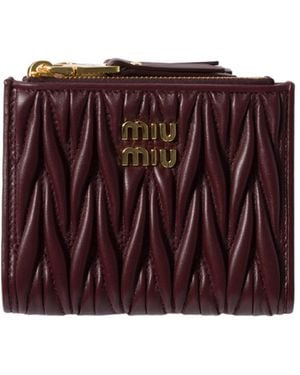 Miu Miu Logo Plaque Zipped Wallet - Red