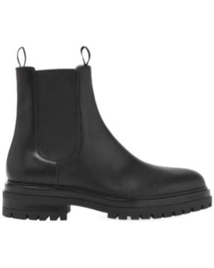 Gianvito Rossi Chester Round Toe Chelsea Boots - Black