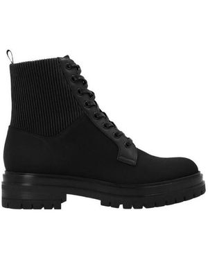 Gianvito Rossi Round Toe Lace-Up Boots - Black