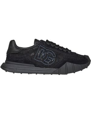 Dolce & Gabbana Dg Logo Detailed Trainers - Black