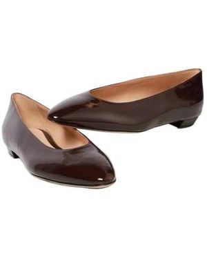 Gianvito Rossi Round Toe Flat Shoes - Brown
