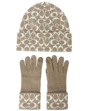 COACH Gloves And Hat Two-Piece Set - White
