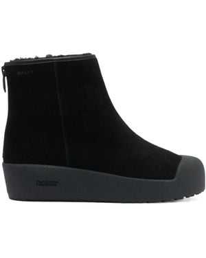 Bally Round-Toed Boots - Black
