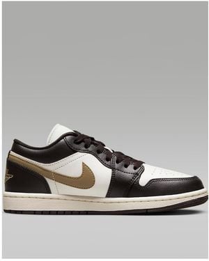 Nike Laced Sneakers - Gray