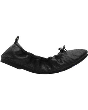 Burberry Check Fawn Ballerinas - Black