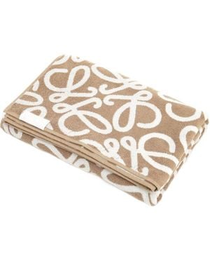 Loewe Anagram Towel - White