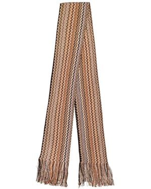 Missoni A Long Scarf With Serrated Patterns - Natural