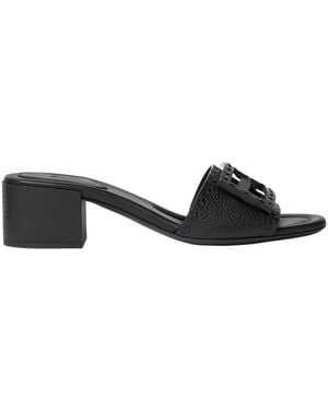 Fendi Baguette Leather Sandals - Black