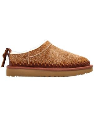 UGG Round Toe Flat Shoes - Brown