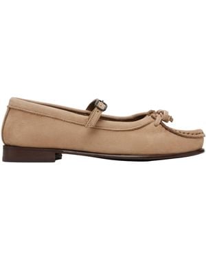 Hereu Round-Toe Casual Shoes - Brown