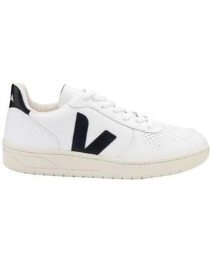 Veja Low-Cut Lace-Up Sneakers - White