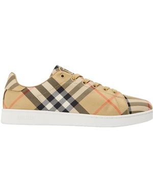 Burberry Plaid Casual Shoes - Natural