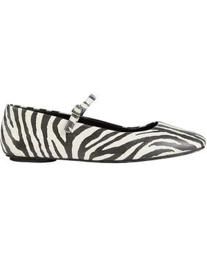 MAX&Co. Leather Ballet Flats - White