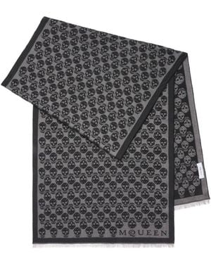 McQueen Skull-Pattern Fringed Scarf - Gray