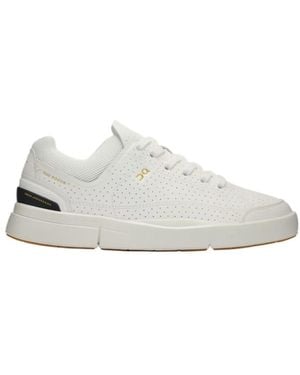 On Shoes The Roger Centre Court Trainers - White