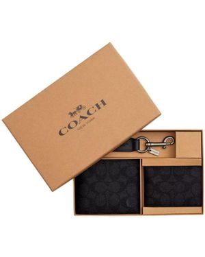 COACH Boxed 3-In-1 Wallet Gift Set - White